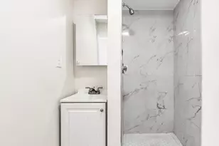 193 Appleton, Lowell, MA 01852 - Photo 21