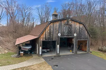 40 Providence St, Uxbridge, MA 01569 - Photo 31