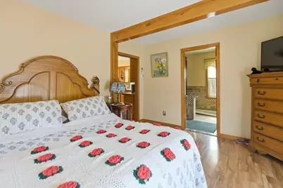 40 Providence St, Uxbridge, MA 01569 - Photo 11