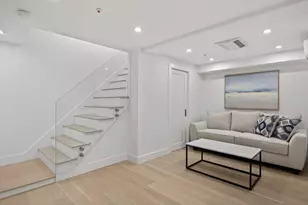 167 Commercial St, Provincetown, MA 02657 - Photo 27