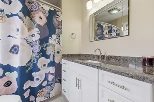 36 Pleasant St, Stoneham, MA 02180 - Photo 25