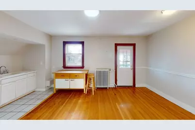 35 Hewins St #3, Boston, MA 02121 - Photo 5