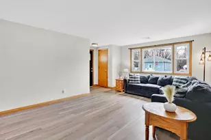 56 Thaddeus St, Chicopee, MA 01020 - Photo 11