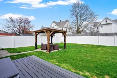 56 Thaddeus St, Chicopee, MA 01020 - Photo 7