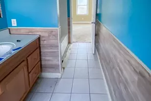 8 Sullivan Pl, Millbury, MA 01527 - Photo 13