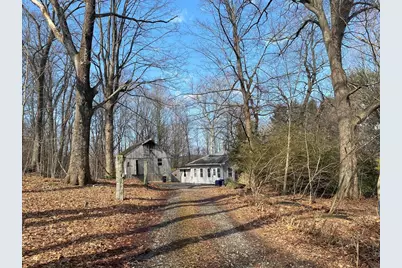 8 Sullivan Place, Millbury, MA 01527 - Photo 1