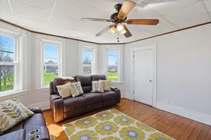 464 Birch St, Fall River, MA 02724 - Photo 3