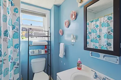 464 Birch St, Fall River, MA 02724 - Photo 23