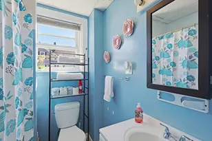 464 Birch St, Fall River, MA 02724 - Photo 23