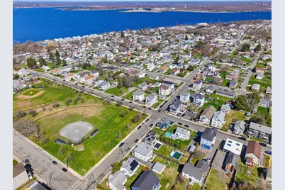 464 Birch St, Fall River, MA 02724 - Photo 31