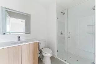 1035 Commonwealth Ave, Boston, MA 02215 - Photo 11