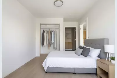 1035 Commonwealth Ave #602, Boston, MA 02215 - Photo 7