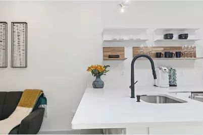 43 Wordsworth St #1, Boston, MA 02128 - Photo 9