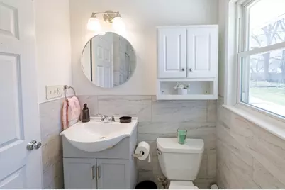 35 Marion St, Holbrook, MA 02343 - Photo 19