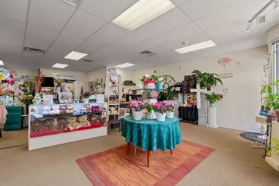 311 Main St, Watertown, MA 02472 - Photo 11