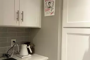 80 Beaumont St, Boston, MA 02124 - Photo 9