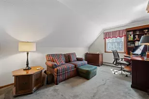 6 Slipper Hill Ln, Holden, MA 01520 - Photo 25