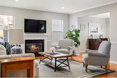 315 Dicenzo Blvd #315, Marlborough, MA 01752 - Photo 3