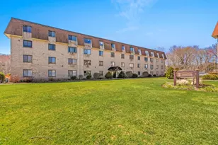 135 Grove St, Rockland, MA 02370 - Photo 1