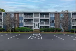 6 Woodcrest Ct, Weymouth, MA 02190 - Photo 1