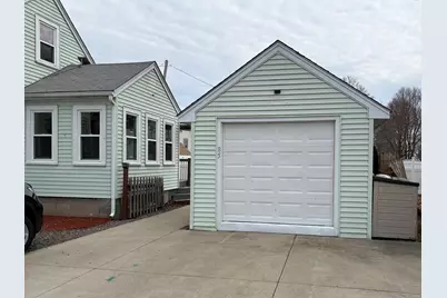 85 Rivulet St, Uxbridge, MA 01569 - Photo 3