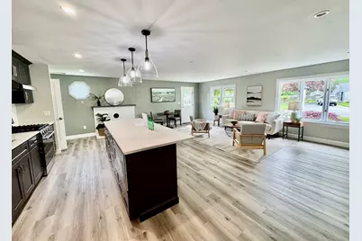 534 Hogg Memorial Dr, Whitman, MA 02382 - Photo 7