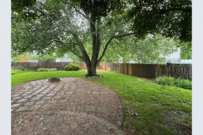 534 Hogg Memorial Dr, Whitman, MA 02382 - Photo 23