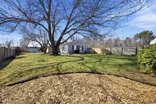 534 Hogg Memorial Dr, Whitman, MA 02382 - Photo 27