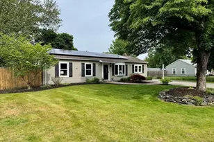 534 Hogg Memorial Dr, Whitman, MA 02382 - Photo 5