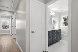 534 Hogg Memorial Dr, Whitman, MA 02382 - Photo 15