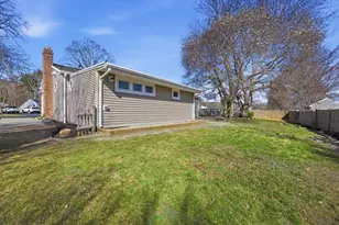 534 Hogg Memorial Dr, Whitman, MA 02382 - Photo 25