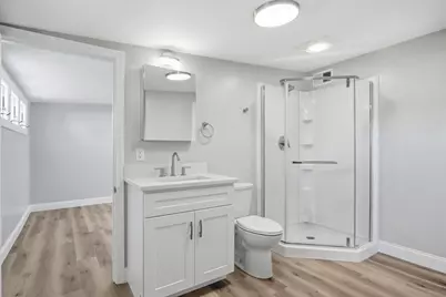 534 Hogg Memorial Dr, Whitman, MA 02382 - Photo 19