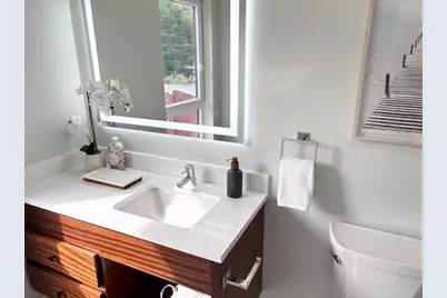 1391 Main Street #301, Walpole, MA 02081 - Photo 19