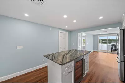 95 Pineland Ave, Worcester, MA 01604 - Photo 5