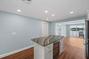 95 Pineland Ave, Worcester, MA 01604 - Photo 5