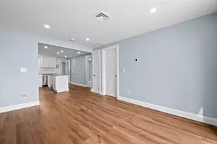 95 Pineland Ave, Worcester, MA 01604 - Photo 9