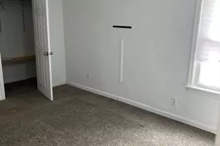 26 Edgeworth St, Worcester, MA 01605 - Photo 11