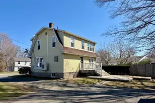 180 Russell Rd, Westfield, MA 01085 - Photo 3