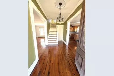 180 Russell Rd, Westfield, MA 01085 - Photo 5
