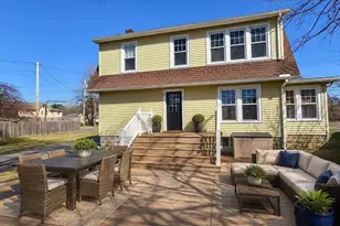 180 Russell Rd, Westfield, MA 01085 - Photo 1