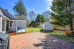 129 Park Ave, Barnstable, MA 02632 - Photo 3