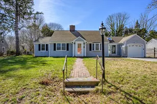 129 Park Ave, Barnstable, MA 02632 - Photo 35