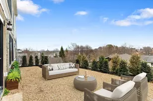 32 Beacon St, Gloucester, MA 01930 - Photo 7