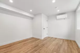 32 Beacon St, Gloucester, MA 01930 - Photo 25