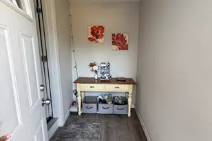 86 Oak St, Waltham, MA 02453 - Photo 3