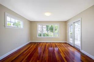 54 Spruce St, Winchester, MA 01890 - Photo 9