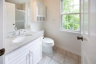 54 Spruce St, Winchester, MA 01890 - Photo 15