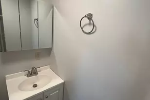 423 King St, Littleton, MA 01460 - Photo 5