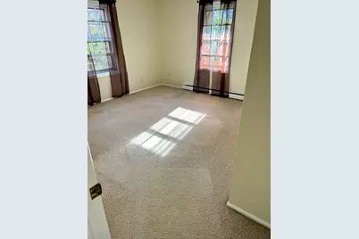 325 Ashland Ave #3, Southbridge, MA 01550 - Photo 5