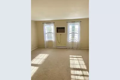 325 Ashland Ave #3, Southbridge, MA 01550 - Photo 3